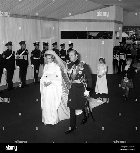 Royalty - Princess Anne and Captain Mark Phillips Wedding - London Stock Photo - Alamy