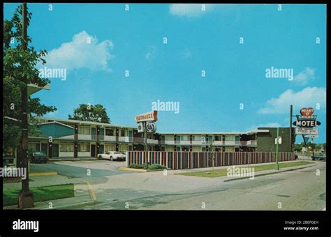 Heart O' Chicago motel, Chicago, Illinois Stock Photo - Alamy