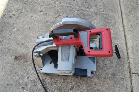 SkilSaw Metal Saw 8 - Tools In Action - Power Tool Reviews