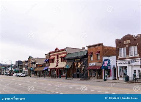 Main Street Shops Rochester Michigan Editorial Photo - Image of ...