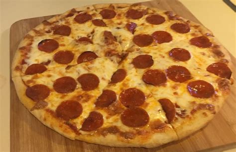 16" pepperoni and extra cheese : r/Pizza