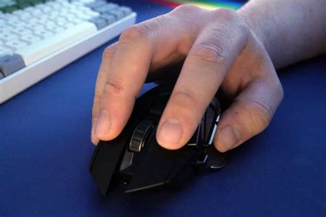 How To Fingertip Grip A Mouse: Explained - Switch and Click