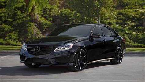 Groovy Black Mercedes E-Class — CARiD.com Gallery