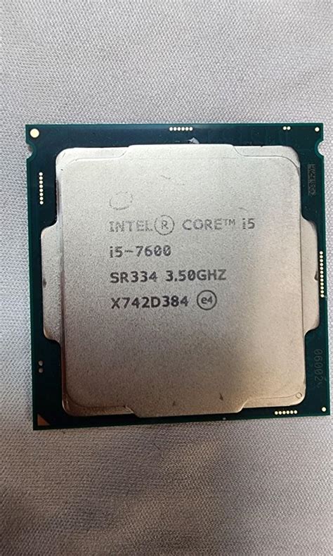 Intel Core i5 7600 (3.5GHZ), Computers & Tech, Parts & Accessories, Computer Parts on Carousell