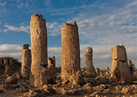 THE WORLD GEOGRAPHY: 10 Incredible Rock Pillar Landscapes | The ...