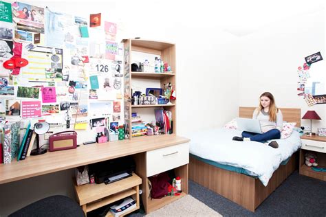 How to find student accommodation in Paris | Student Life | SWO