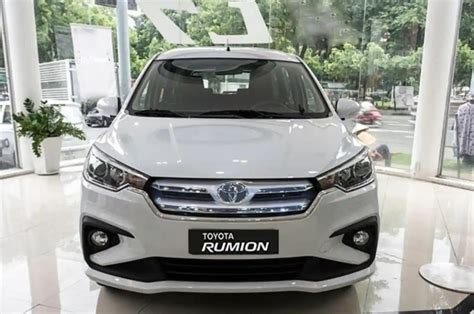 Toyota Rumion: Toyota Unveils Affordable SUV Competing...