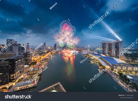 1,512 Singapore national day fireworks Stock Photos, Images & Photography | Shutterstock