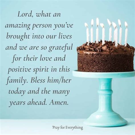 10 Beautiful Birthday Prayers for Loved Ones (with Images)