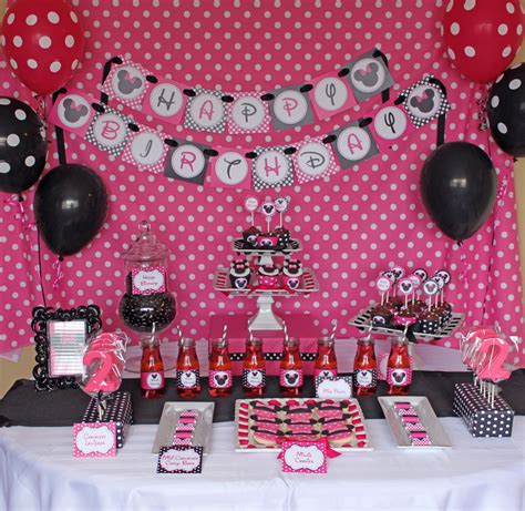 Minnie Mouse Party Decorations | Party Favors Ideas