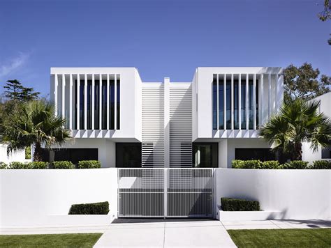 Planos dos casas en una, dividir casa en dos partes