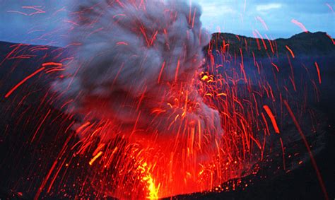 MOUNT YASUR | Book Vanuatu Travel | Hotels & Tours | Flights