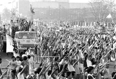 1986 Philippines People Power Revolution | Buy Photos | AP Images | Collections