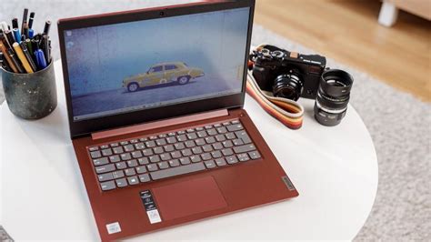 Lenovo IdeaPad 3i 14 Review: Beautiful but Still Budget - Tech Advisor