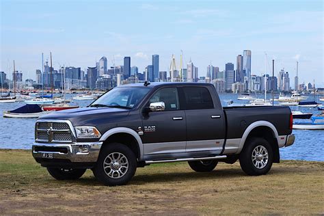 RAM Trucks 3500 Crew Cab Specs & Photos - 2016, 2017, 2018, 2019, 2020 ...