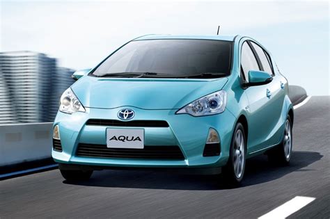 All About Speed...: Video and Review : 2013 Toyota Aqua, fuel-efficient ...