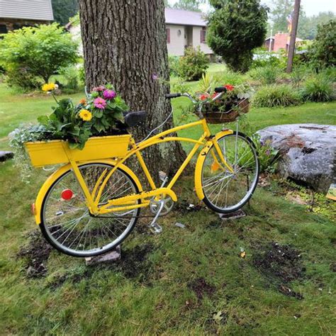 22 Quirky Bicycle Planter Ideas for Your Garden or On the Go