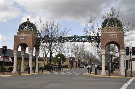 Downtown Lodi Business Partnership | Lodi, Campus landscape, Downtown