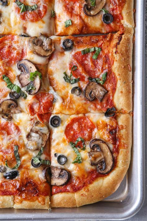 13 Easy Pizza Recipes That Make Great Dinners