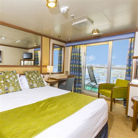 Cabins on P&O Azura | IgluCruise