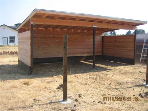 Horse Shelter | Horse shelter, Pasture shelter, Livestock shelter