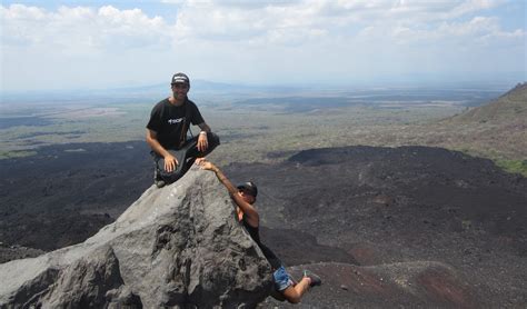 B-Hungry: Cerro Negro - Nicaragua