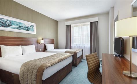 Jurys Inn Milton Keynes Deals & Reviews, Milton Keynes | LateRooms.com