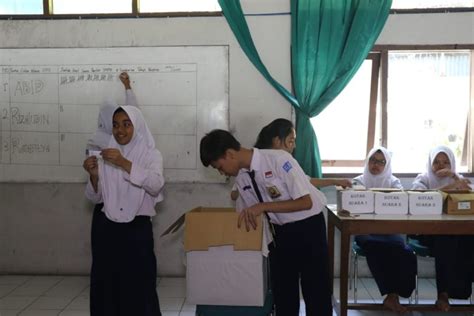 SMP Negeri 8 Surakarta Gelar Pemilihan Ketua OSIS » JOGLOSEMAR NEWS