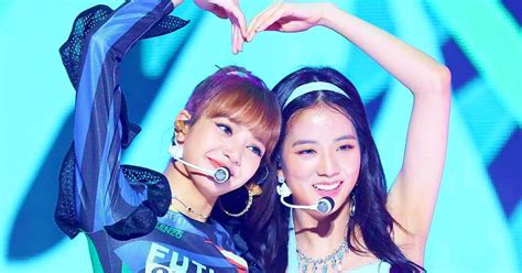 15 Times Lisa And Jisoo Proved They Are The Greatest Duo - Koreaboo