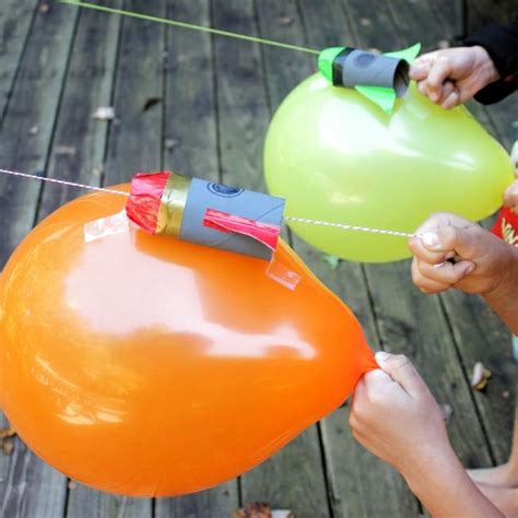 cómo hacer el experimento del globo cohete in 2020 | Science for kids ...