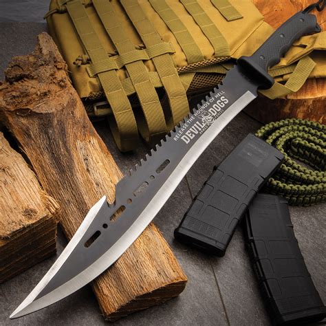 Machetes - Array of Combat, Survival & Tactical Machete Knives | BUDK.com