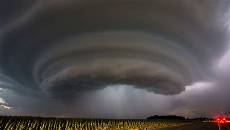 Kansas tornado: Eight hurt as Eureka takes 'direct hit'