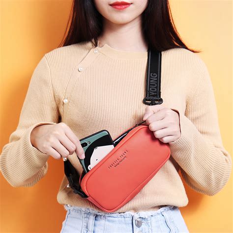 Women Solid Casual Sport Small Crossbody Bag Chest Bag | Alexnld.com