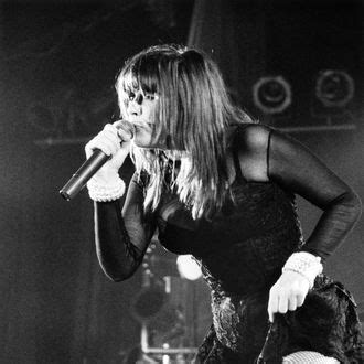 Chrissy Amphlett Dead at Age 53