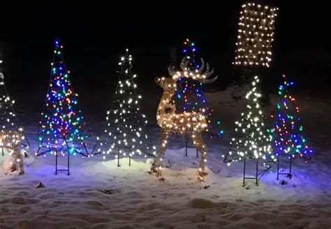 [UPDATED 2024] List of BEST Christmas Lights in Michigan