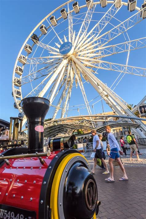 Ferris Wheel Waterfront Cape Town South Africa 1 October 2017 Editorial ...