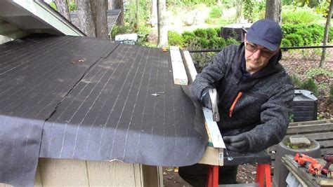 How to Properly Install Roofing Felt on a Shed, Garage or House