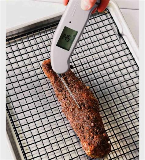 How to Use a Meat Thermometer