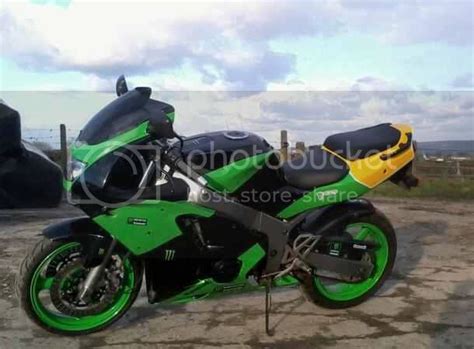 Show Your ZX-6R Custom Paint Pictures | Page 2 | Kawasaki Ninja ZX-6R Forum