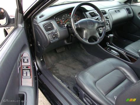 Charcoal Interior 2000 Honda Accord EX Coupe Photo #40087871 | GTCarLot.com