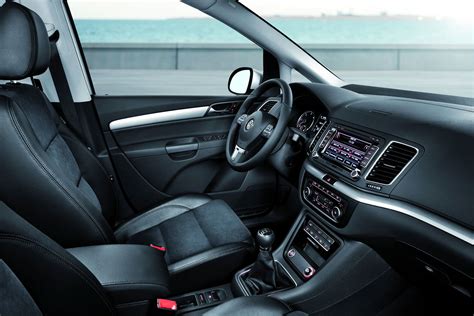 VOLKSWAGEN SHARAN - volkswagen-sharan_interior_15.jpg