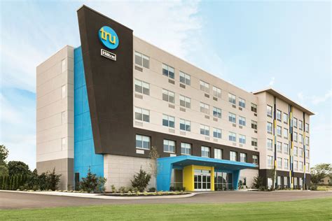 Tru by Hilton Expands Development Footprint to Canada | Business Wire