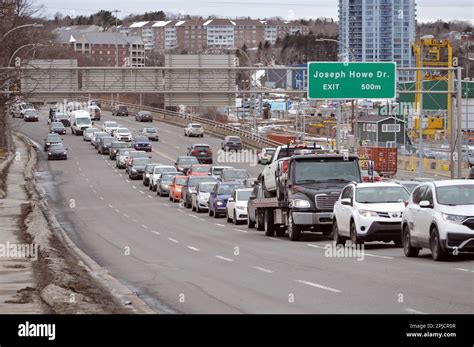 Traffic congestion on the Bedford Highway at the Windsor Street ...