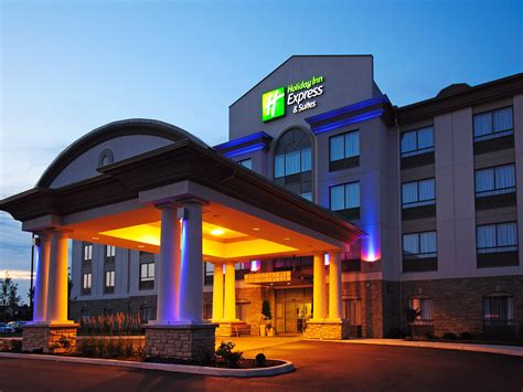 Holiday Inn Express & Suites Ottawa Airport - Ottawa,