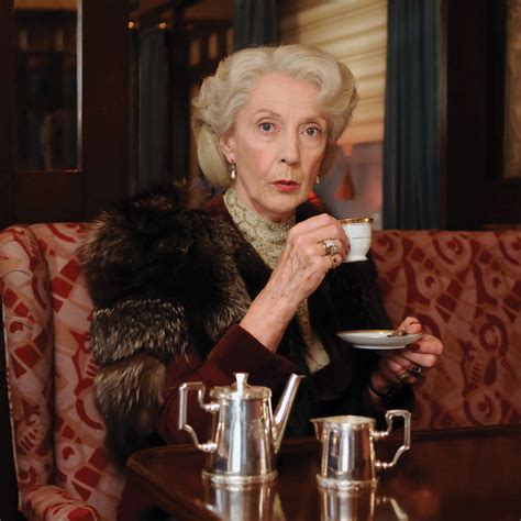 Agatha Christie's Poirot: Murder on the Orient Express Blu-ray | 6 Reviews | 5 Stars | Acorn ...