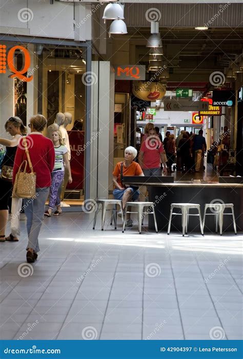 Shopping mall crowd editorial photography. Image of walking - 42904397