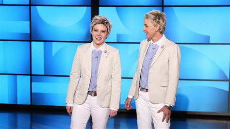 Kate McKinnon Did Her Amazing Ellen Impression With the Real Ellen ...