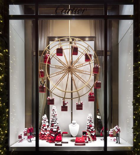 The Prettiest Holiday Window Displays in New York City This Year | Holiday window display ...