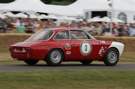 File:1966 Alfa Romeo 1600 GTA.jpg - Wikipedia