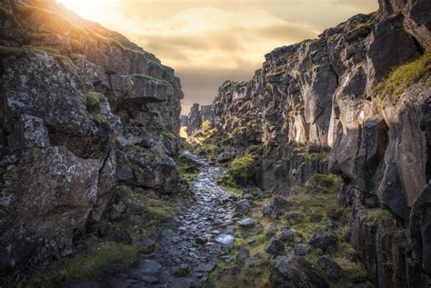 9 Best Things To Do In Thingvellir National Park - Iceland Trippers